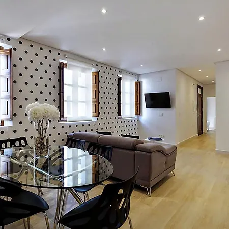 Apartmán Palacio Del Siglo Xvii Frente A Jardines De Murillo *