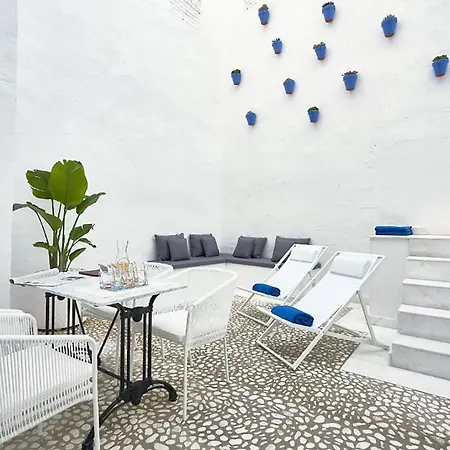 Palacio Del Siglo Xvii Frente A Jardines De Murillo Apartmán *